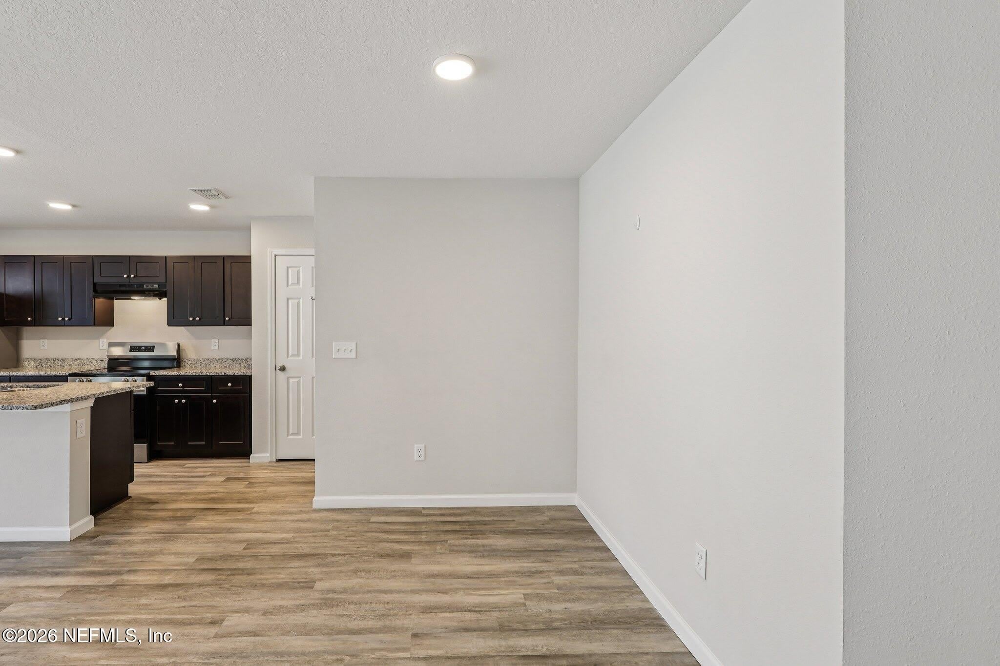5453 Wabash Boulevard – photo 4