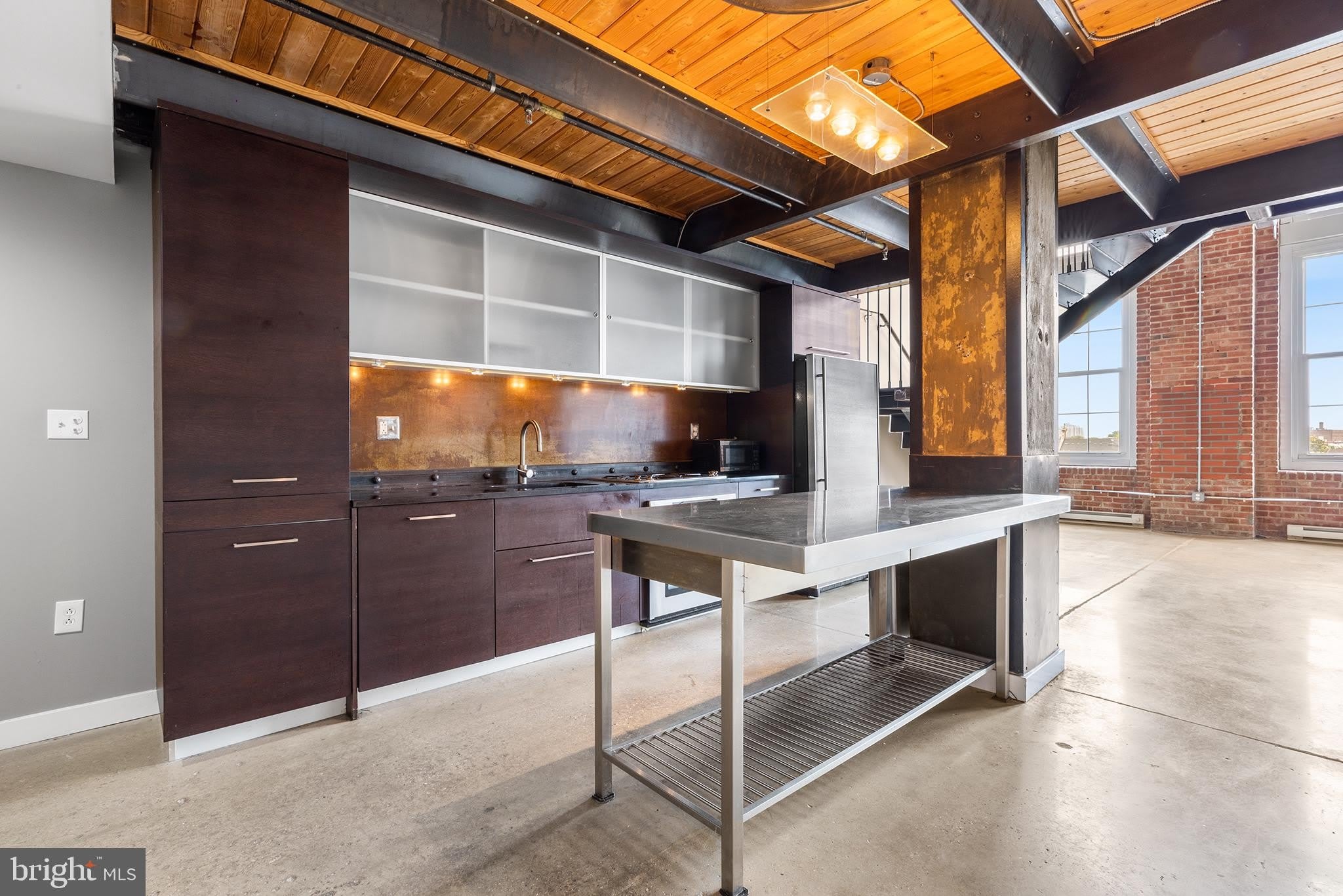 1101 WASHINGTON Avenue – photo 5