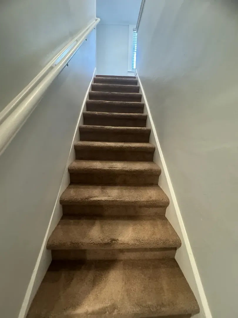 412 E. 9th St. – photo 2