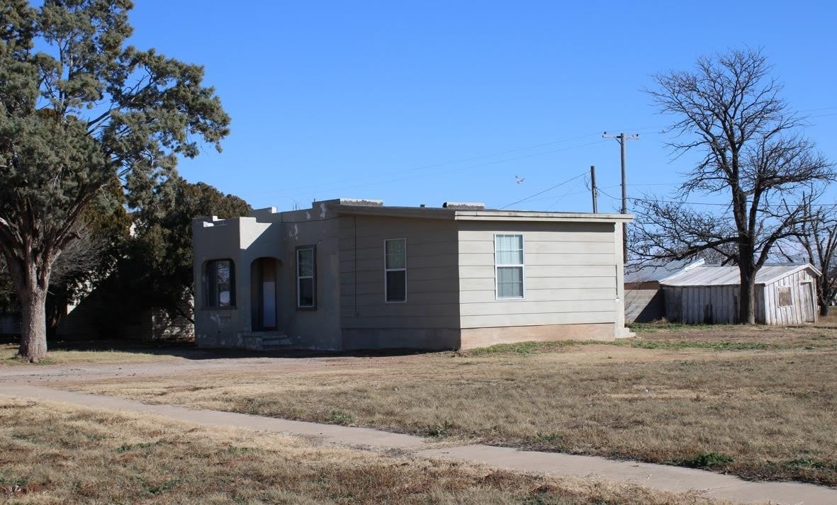 506 E Municipal Drive – photo 1