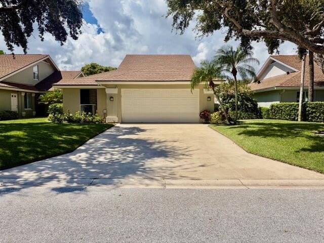 204 Cape Pointe Circle – photo 1