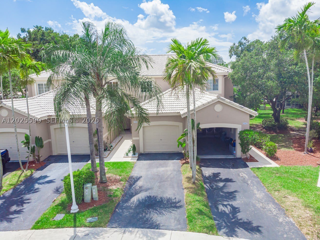 2098 Madeira Dr – photo 5