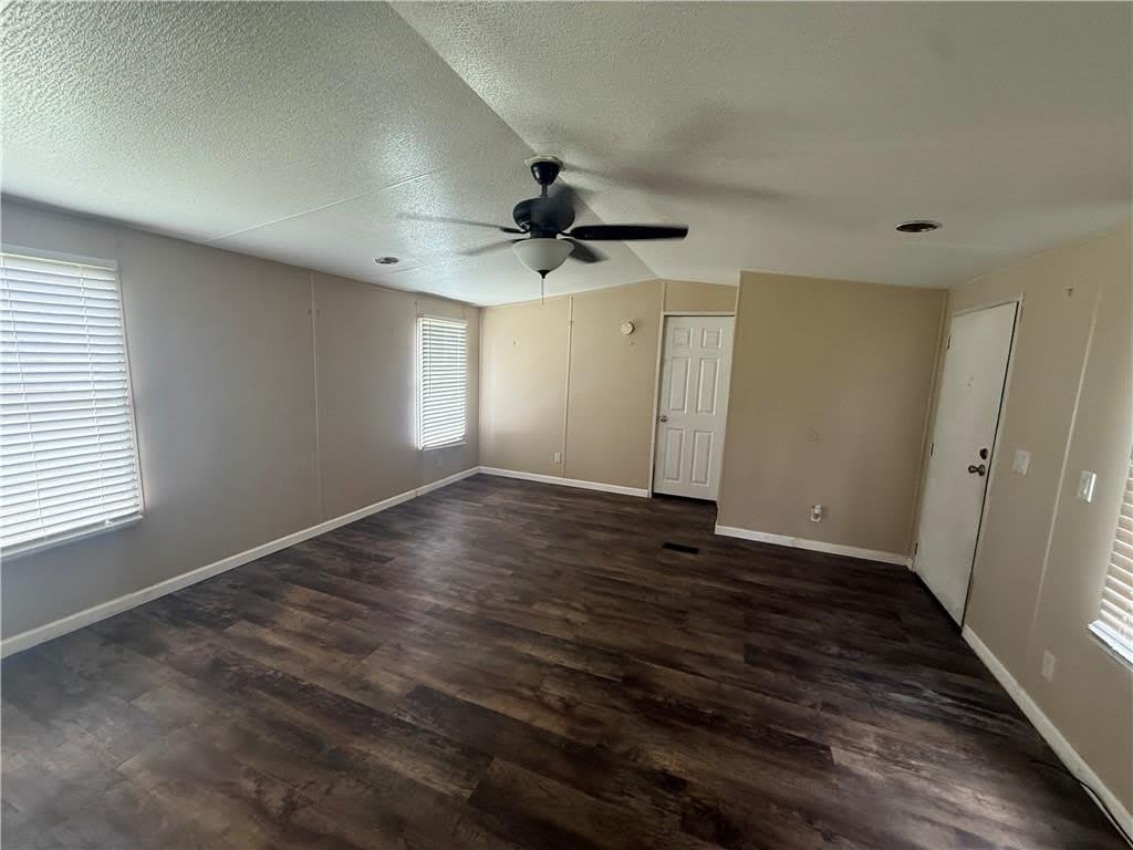 186 Wren Lane S – photo 5