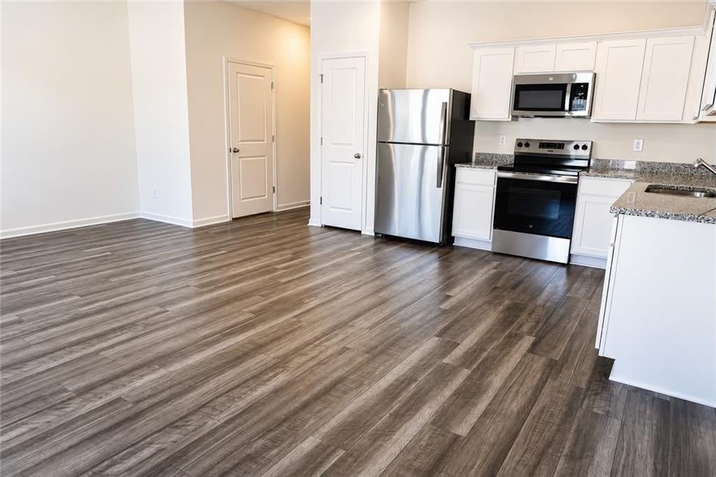 2095 Emerson Dr – photo 3