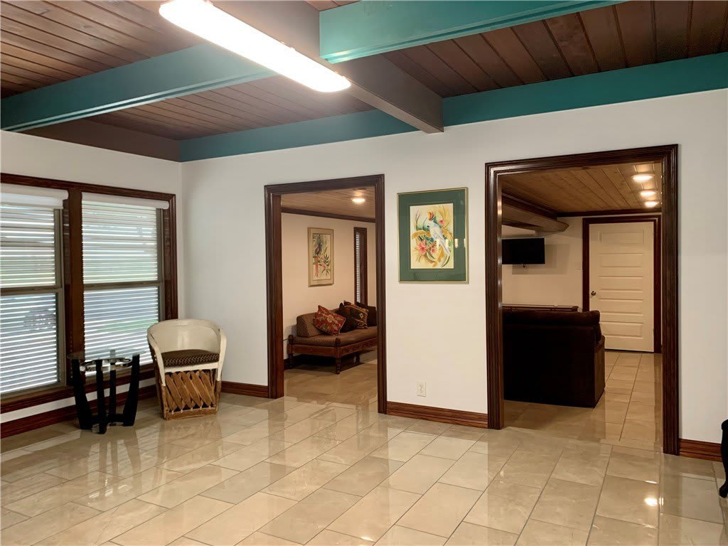 5926 S Alameda Street S – photo 5