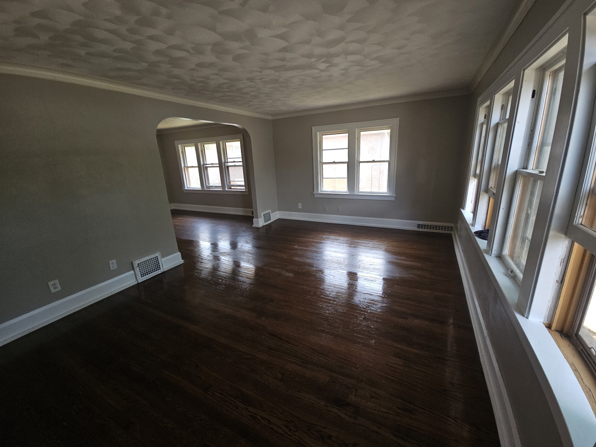 1313 Evelyn Street2 – photo 3