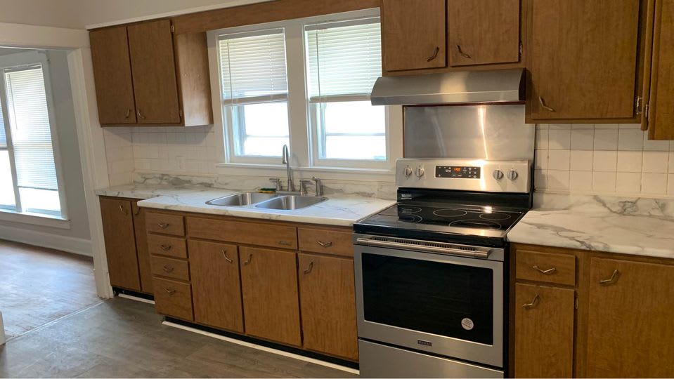 313 East Newkirk Street – photo 3