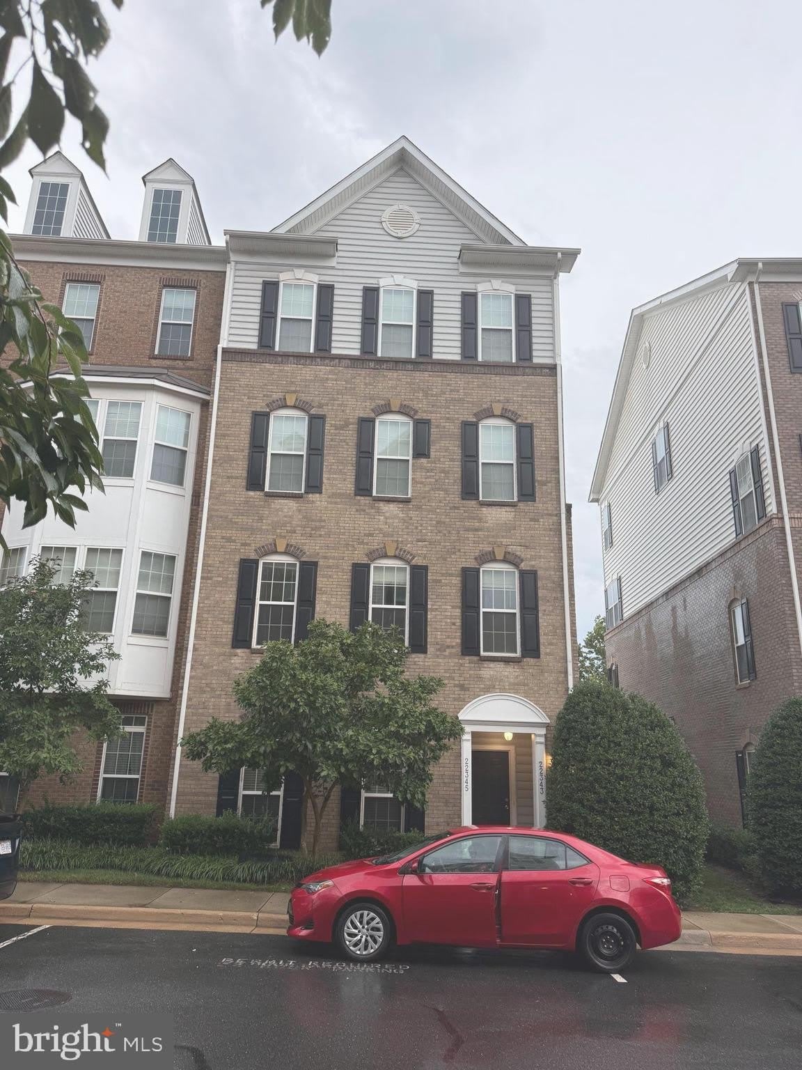 22345 CONCORD STATION Terrace – photo 1