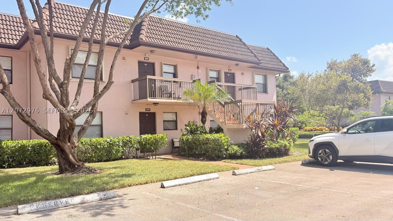 10452 NW 10th St – photo 1