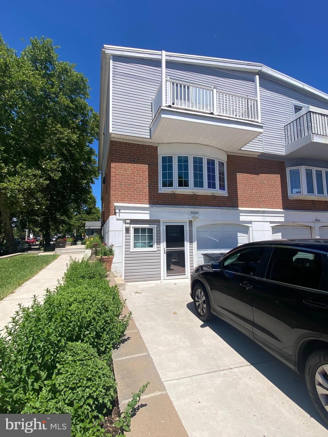 10860 PARLIN Terrace – photo 1
