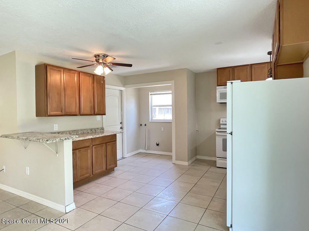 304 3rd Street – photo 4