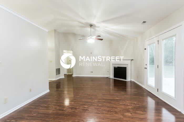 942 North Mill Run Boulevard – photo 3