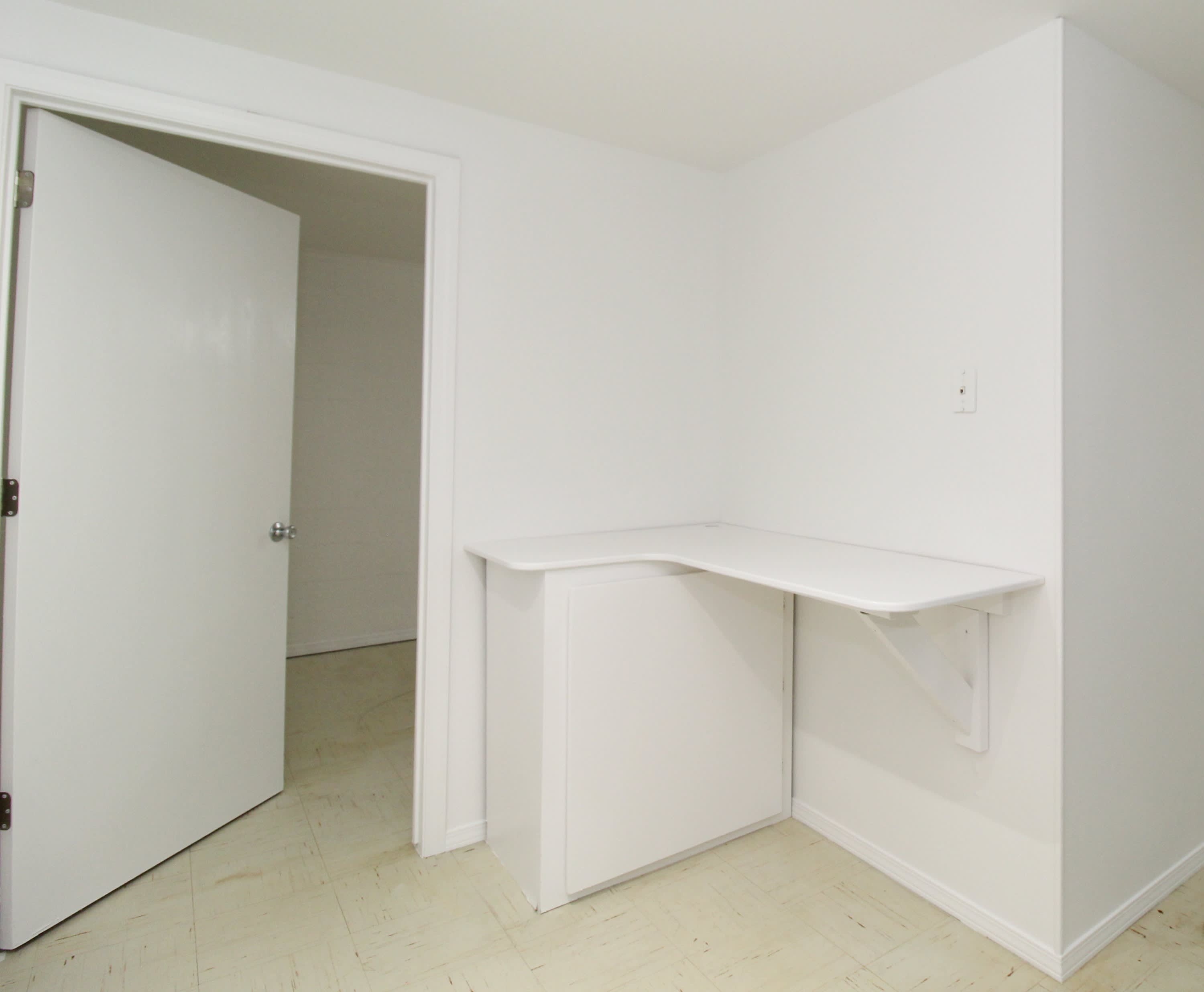 652 West Adams Street – photo 4