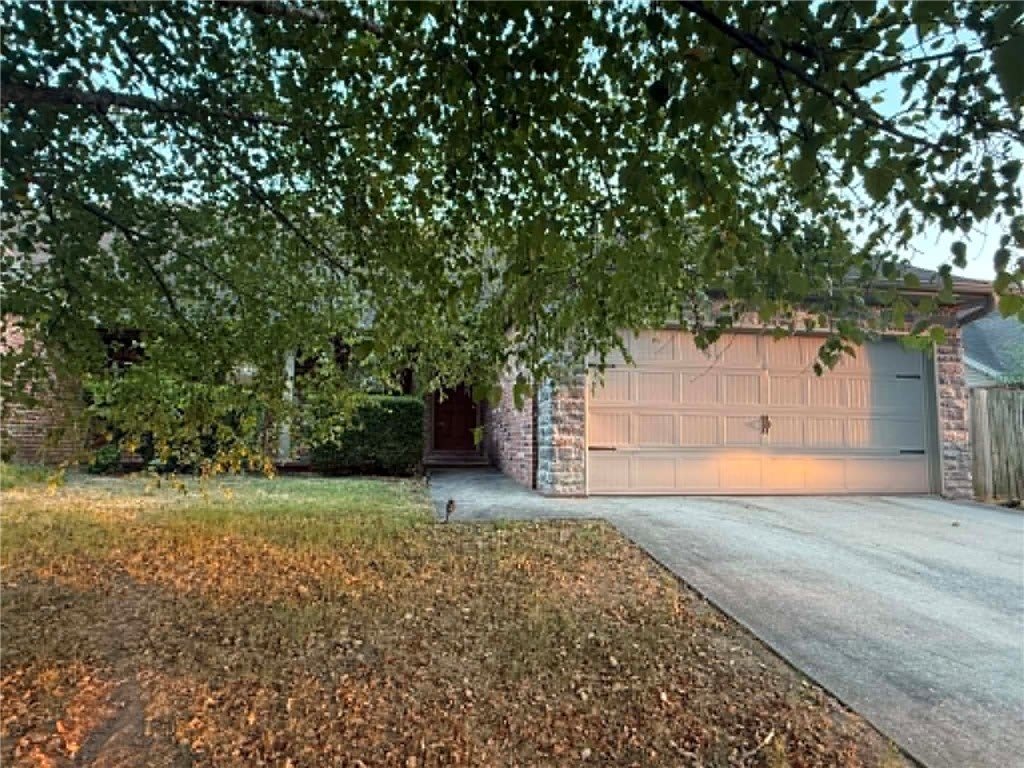3006 Windrift Avenue – photo 2