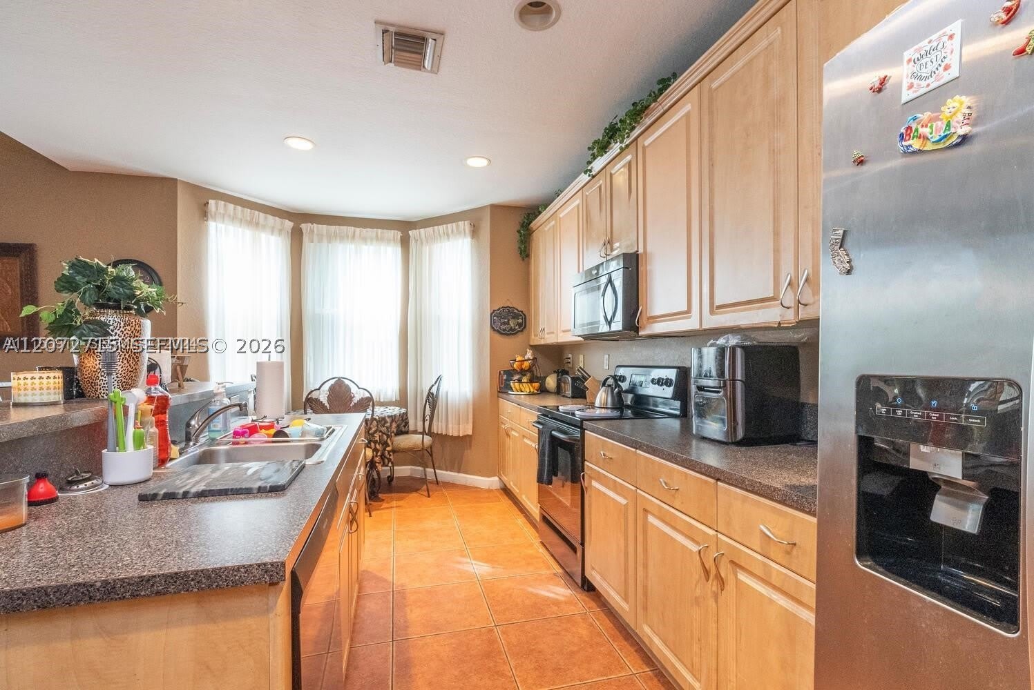 1606 SE 16th St – photo 3