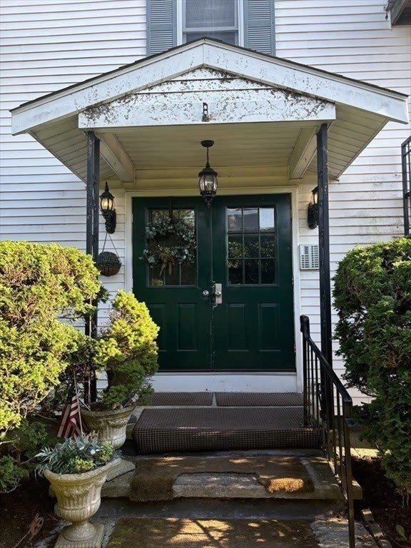 100 Howard St – photo 1