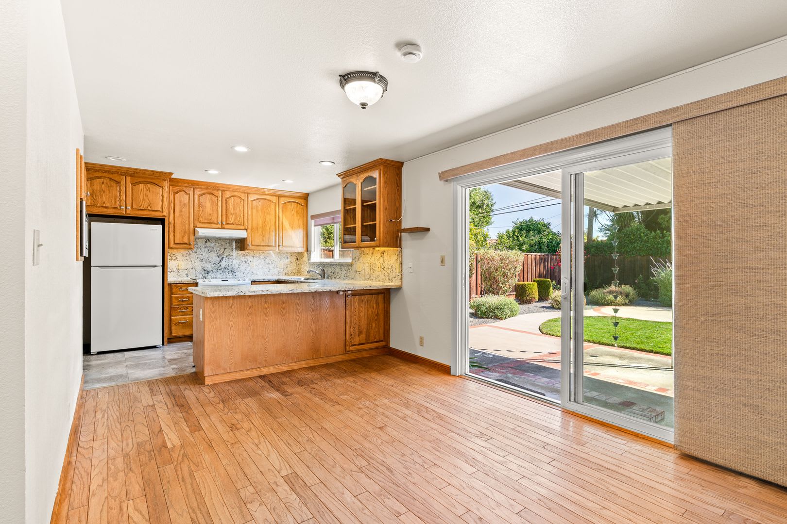 Charming West Dublin Home With an Expansive Backyard Oasis – photo 2