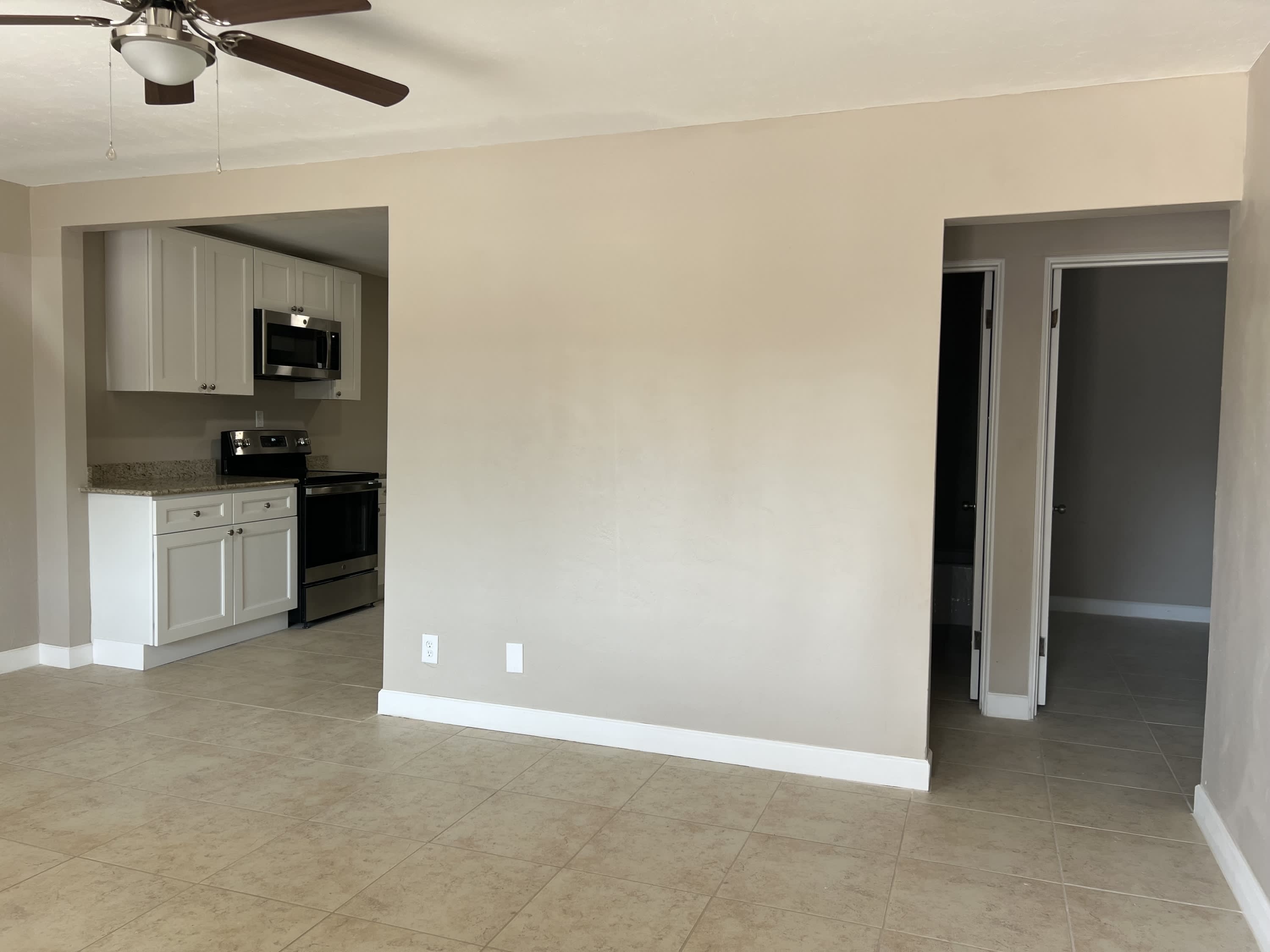 2637 North Wilson Avenue – photo 4