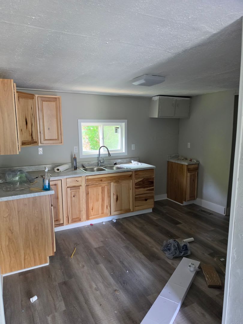 Remodeled 2 1 Home In Kingsport – photo 3