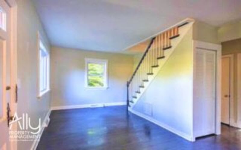 722 Mcintire Road 1 – photo 4