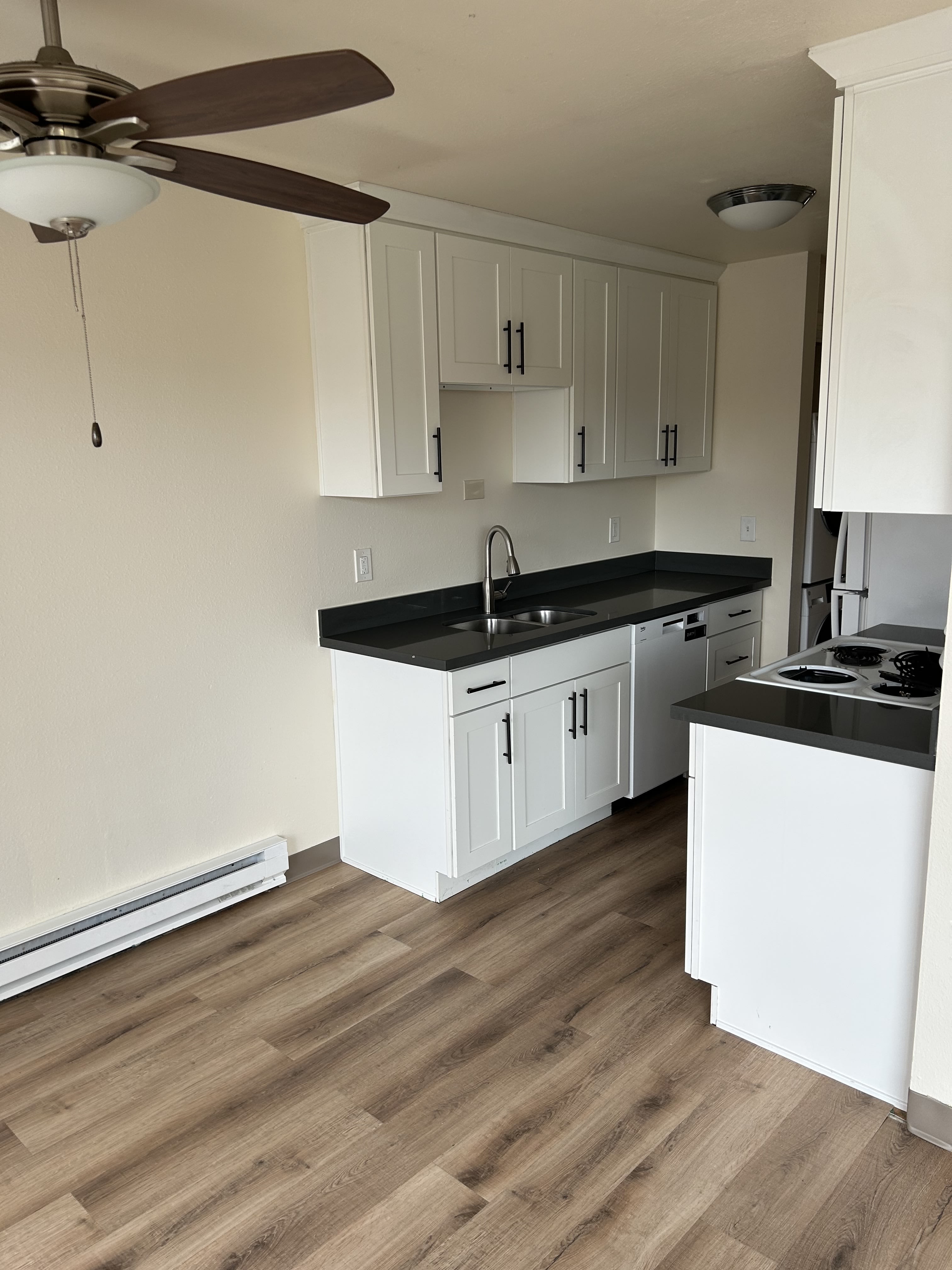 4073 Gilman Avenue West – photo 1