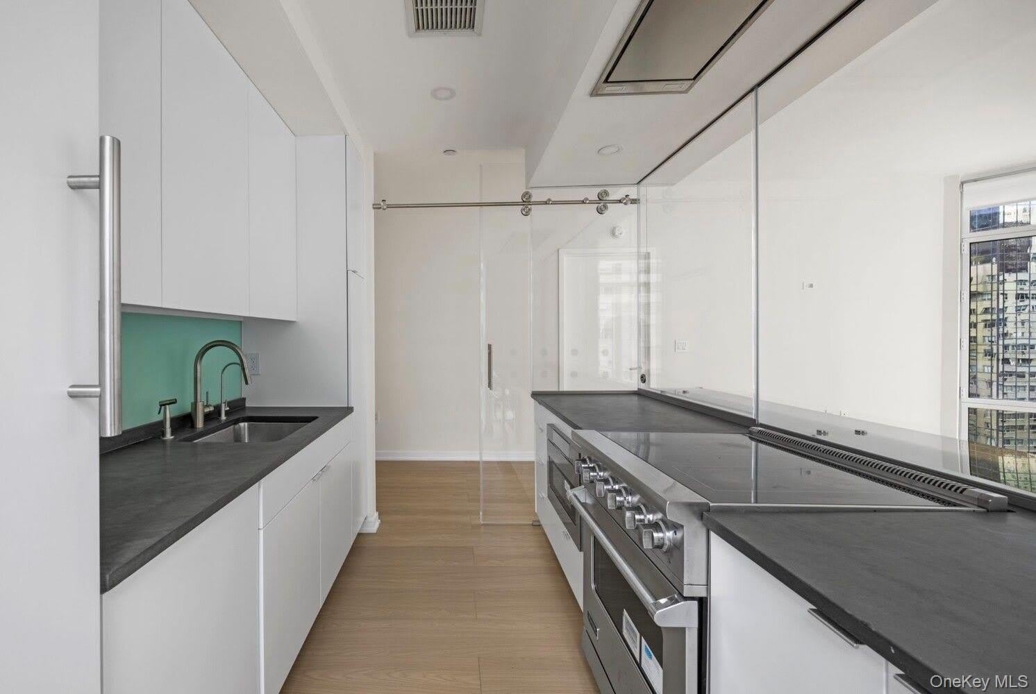 207 57TH Street – photo 3