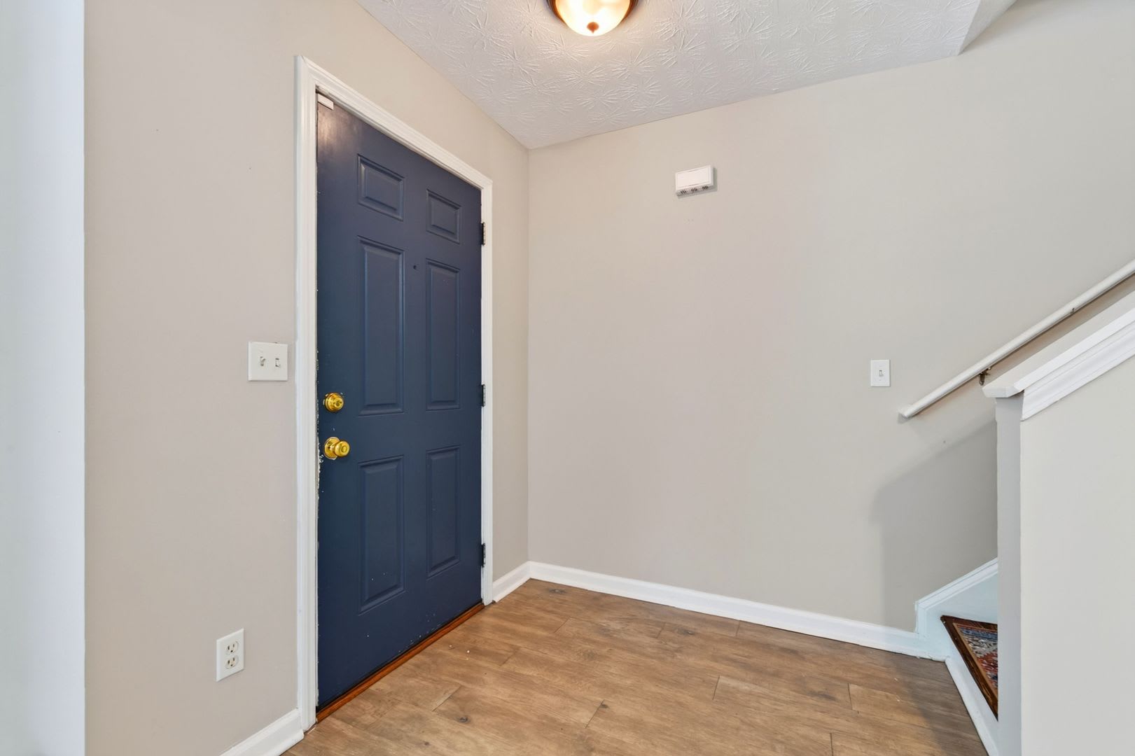 Beautiful 4 Bedroom Home for Rent in Chestnut Lake! – photo 2