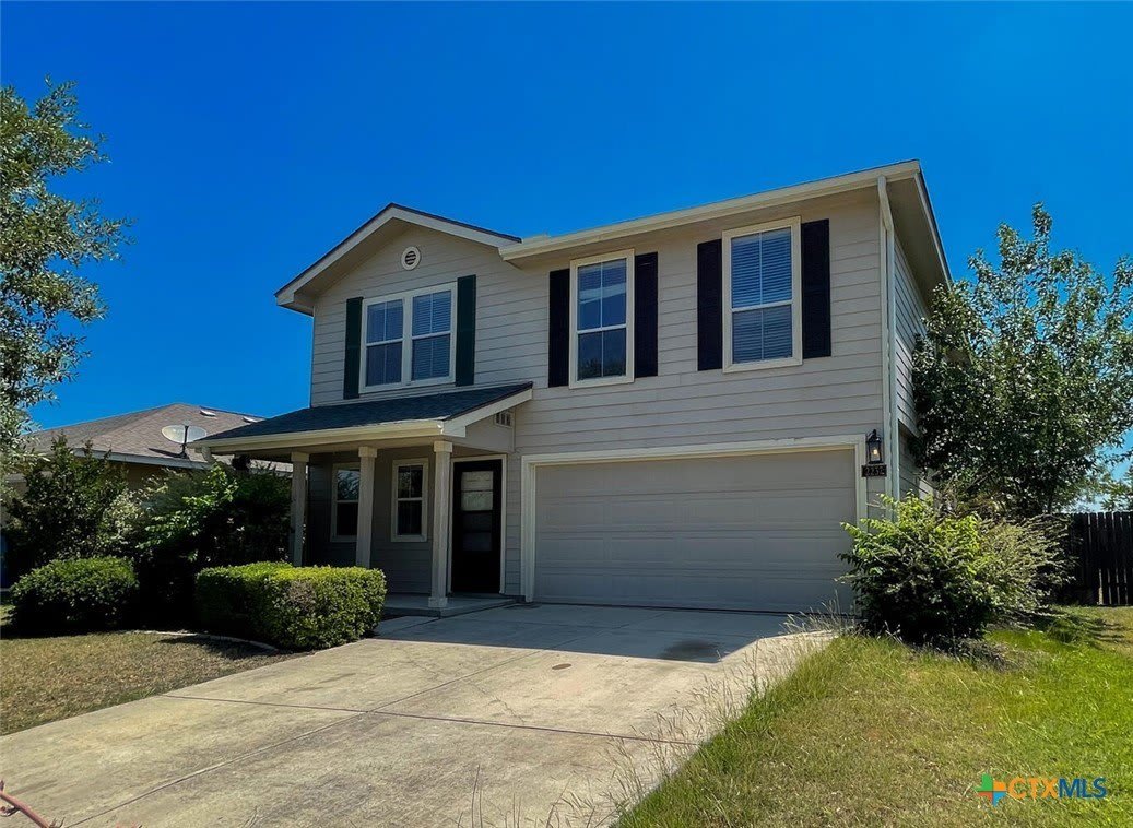 2237 Stoneleigh Drive – photo 1