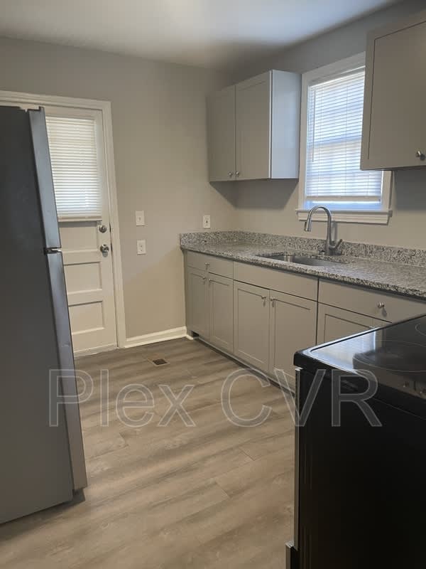 2406 Heard Street – photo 5
