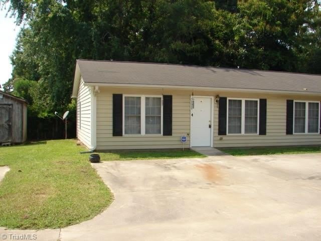 640 Dixon Avenue – photo 2