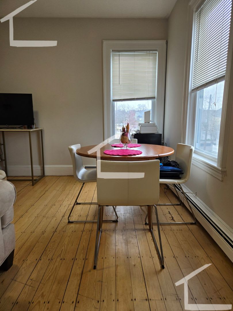 5 Pearl St #4B Boston MA 02472 – photo 2