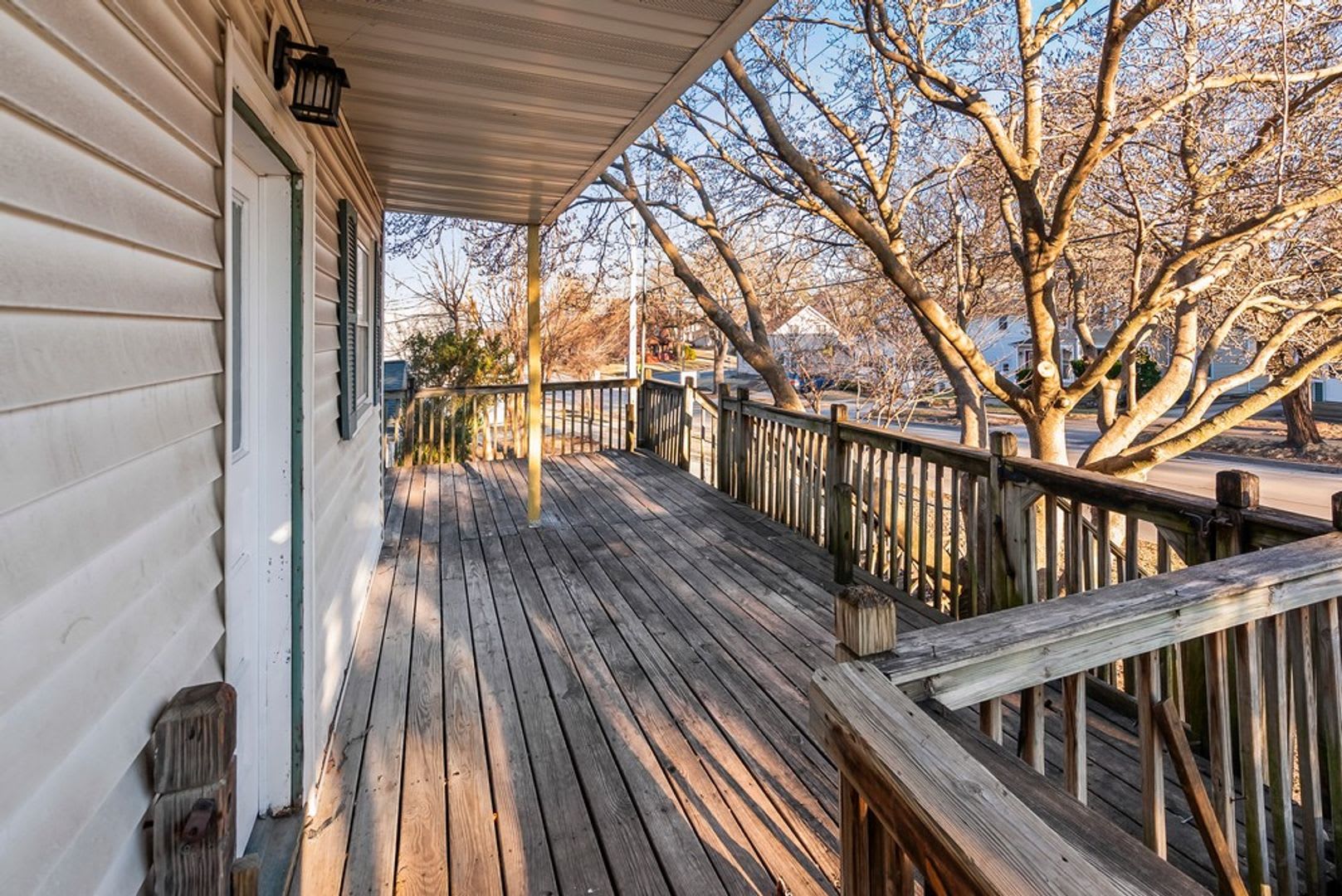 1122 Franklin St – photo 3