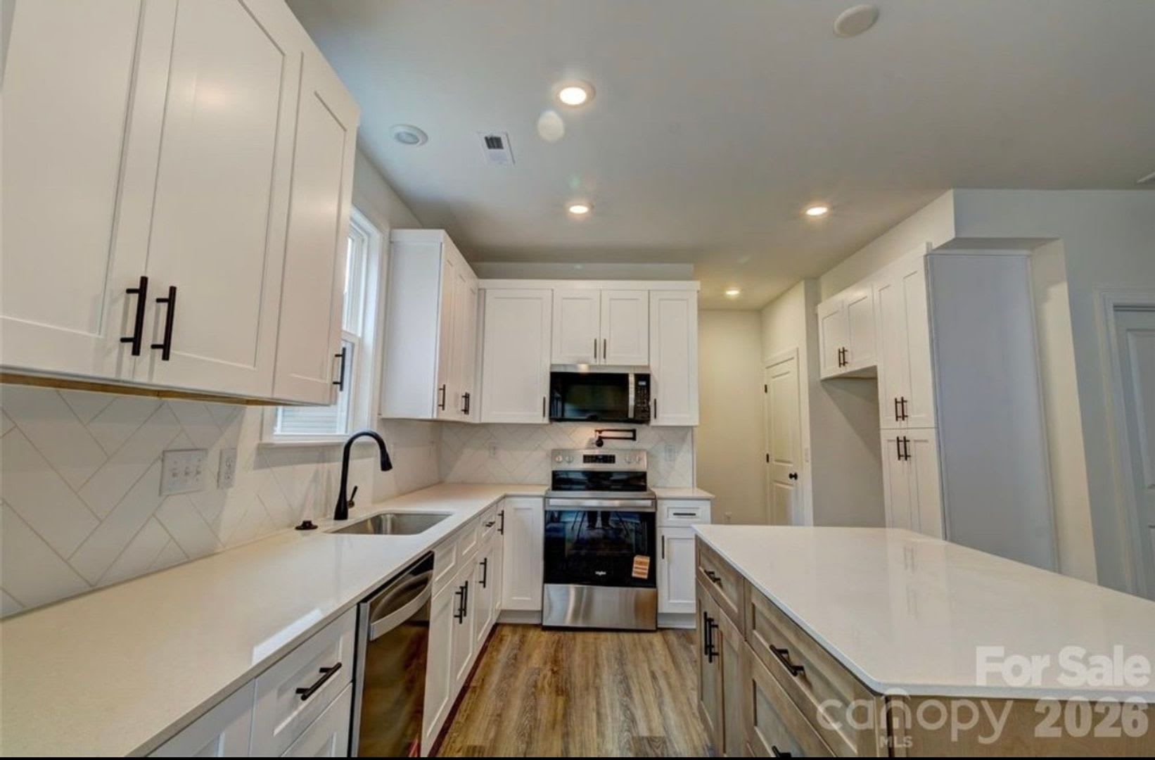 Charming 3BR House in Shelby – photo 1