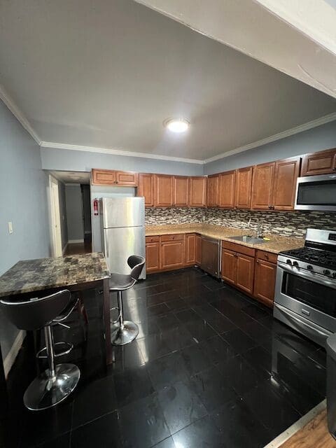 229 Ashworth Pl – photo 4