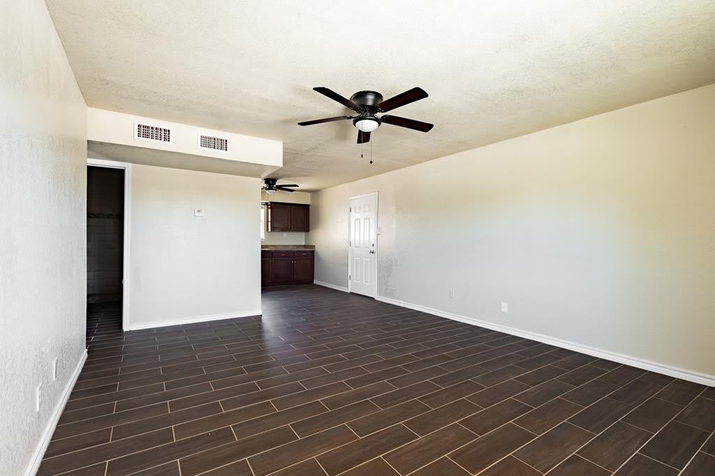 1385 Rivera Dr – photo 1