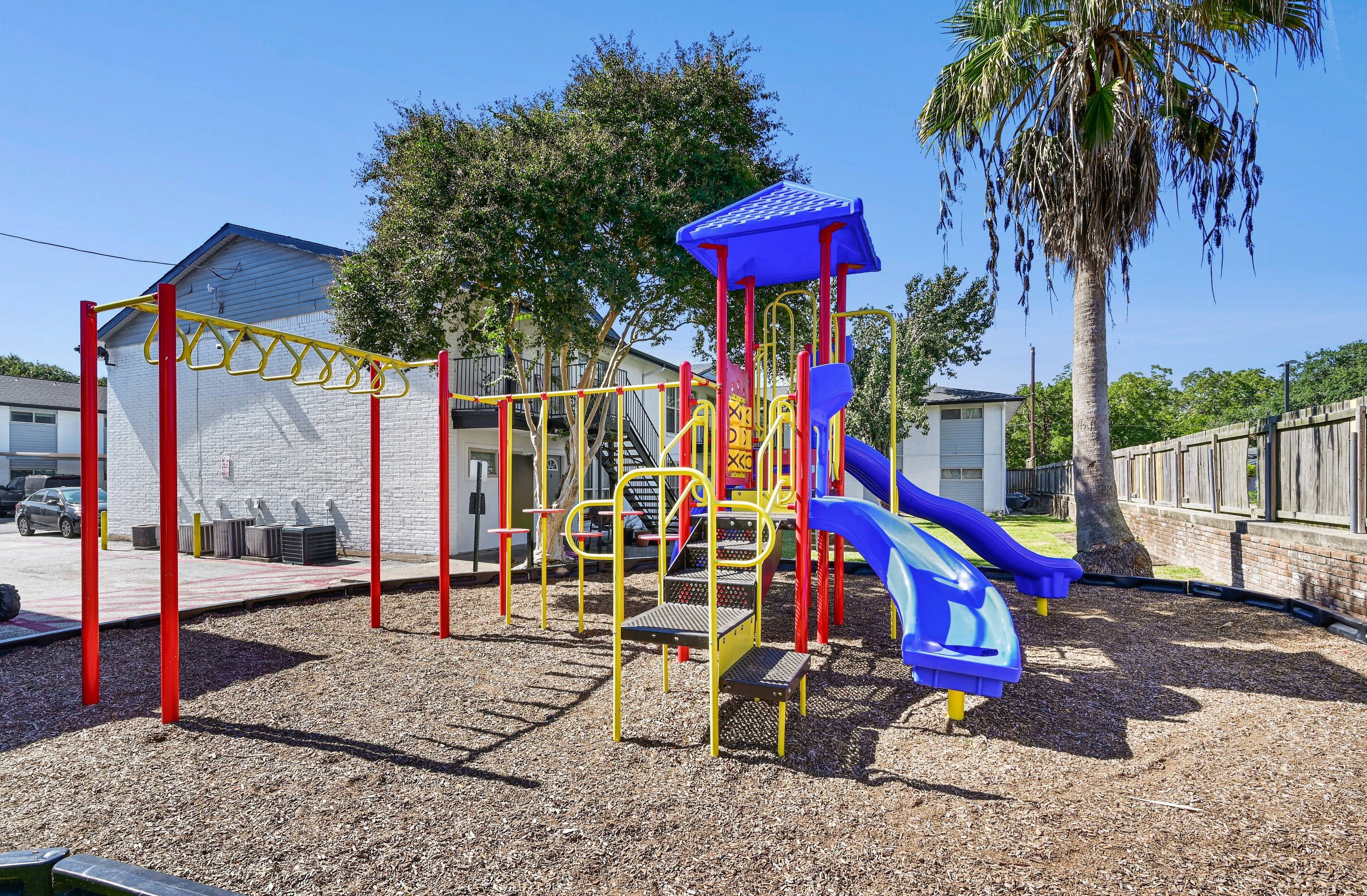 506 South – photo 5
