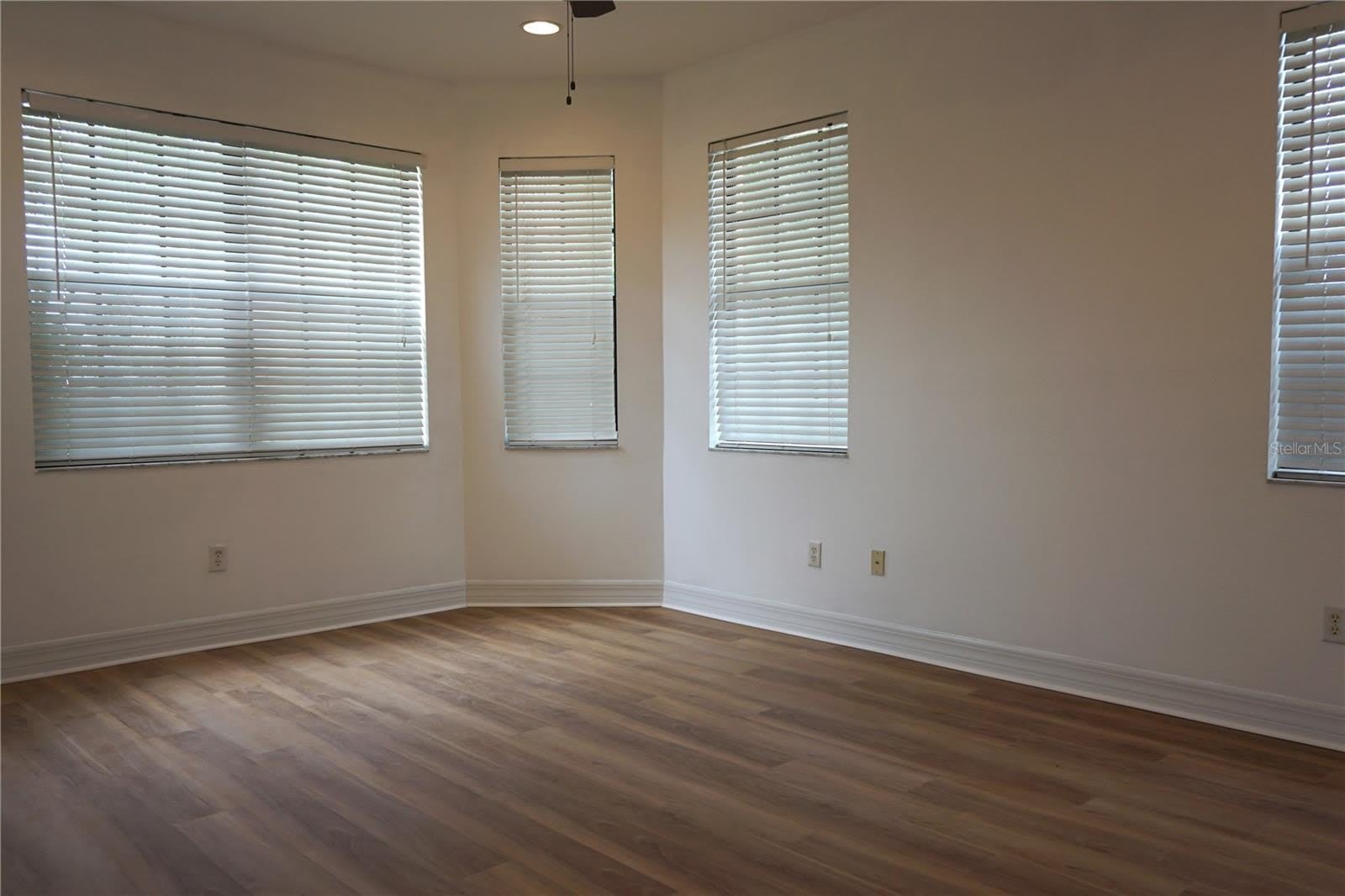 316 34TH Avenue N – photo 4
