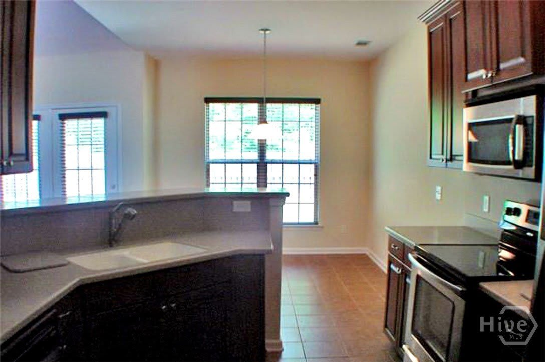 216 CARLISLE Way – photo 5