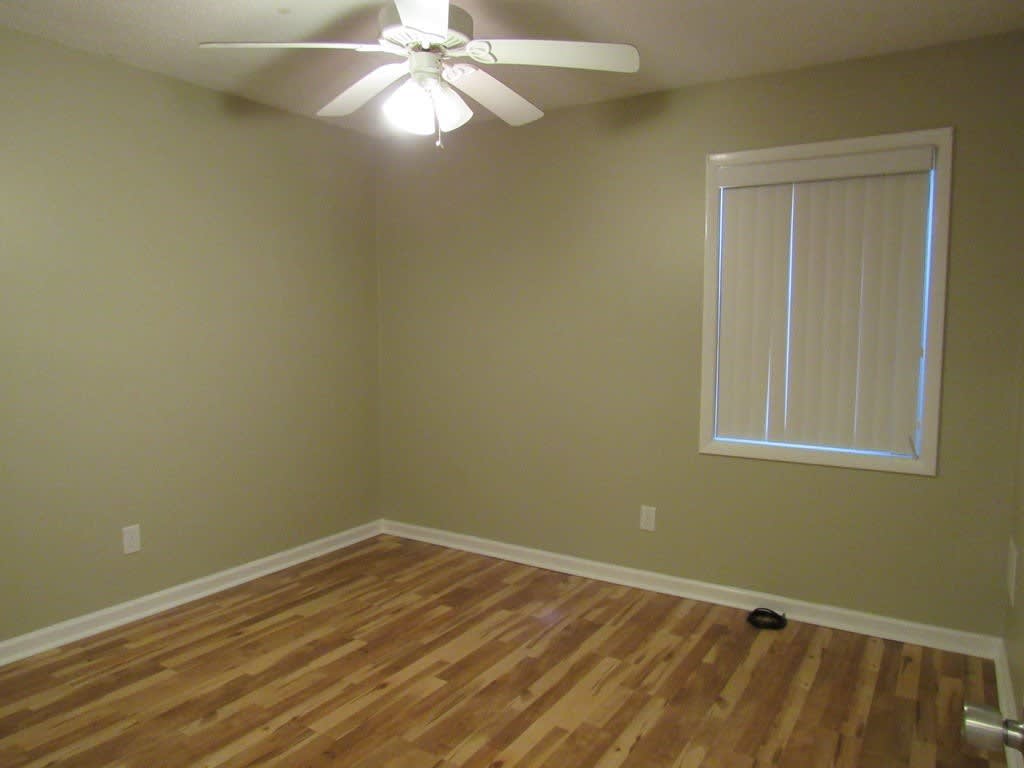 2 BR 1.5 BA Duplex in Twinwood – photo 5