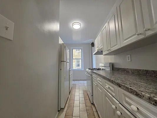 233 W 233 St – photo 2