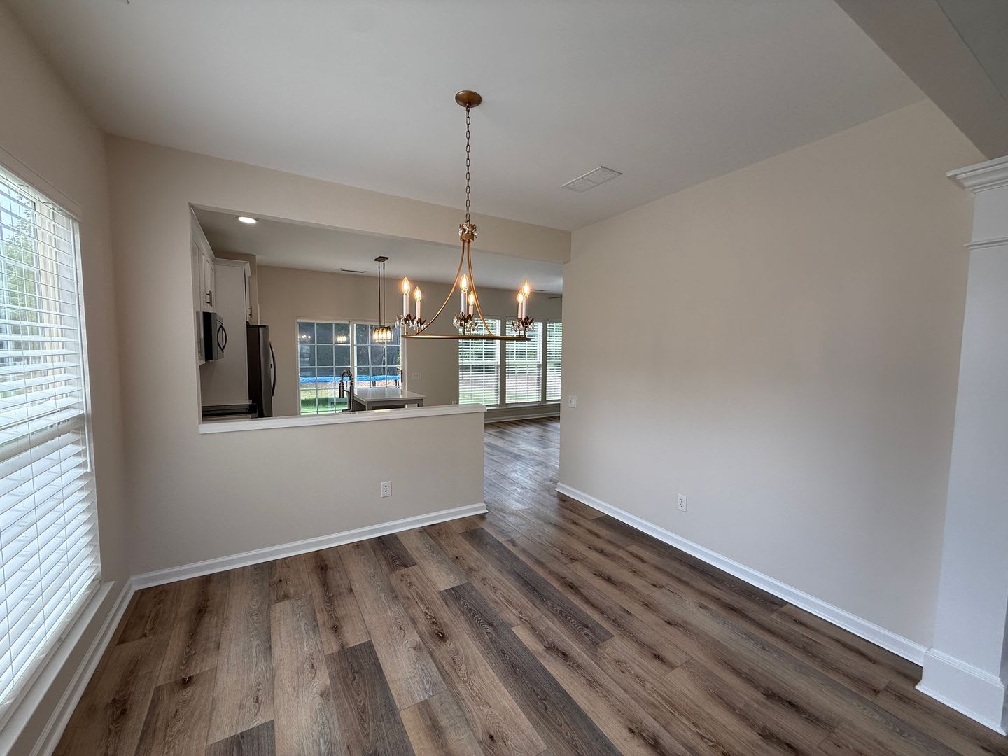 3404 Laurenhurst Lane – photo 4