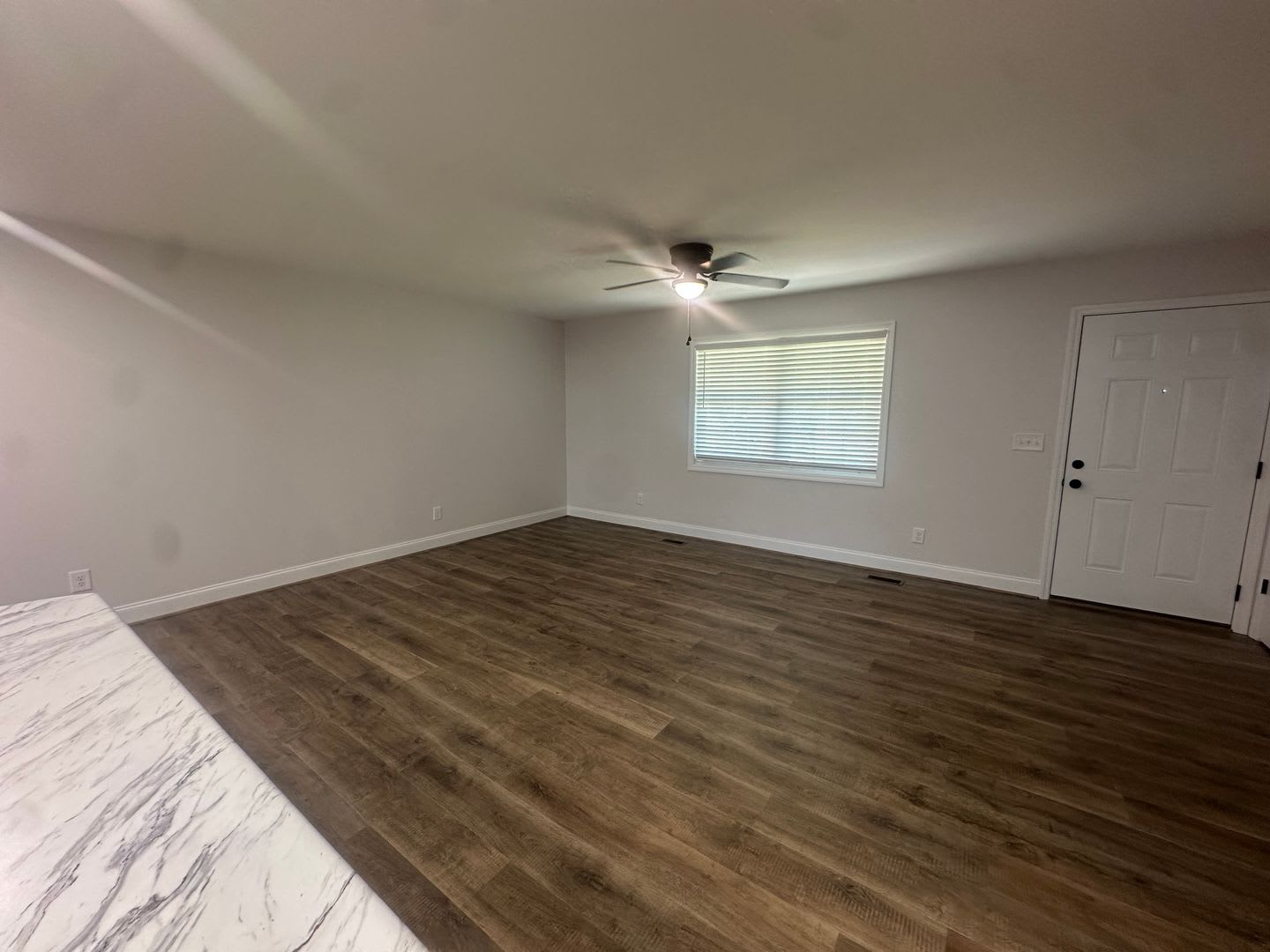 FRESHLY UPDATED HOME IN OXFORD – photo 3