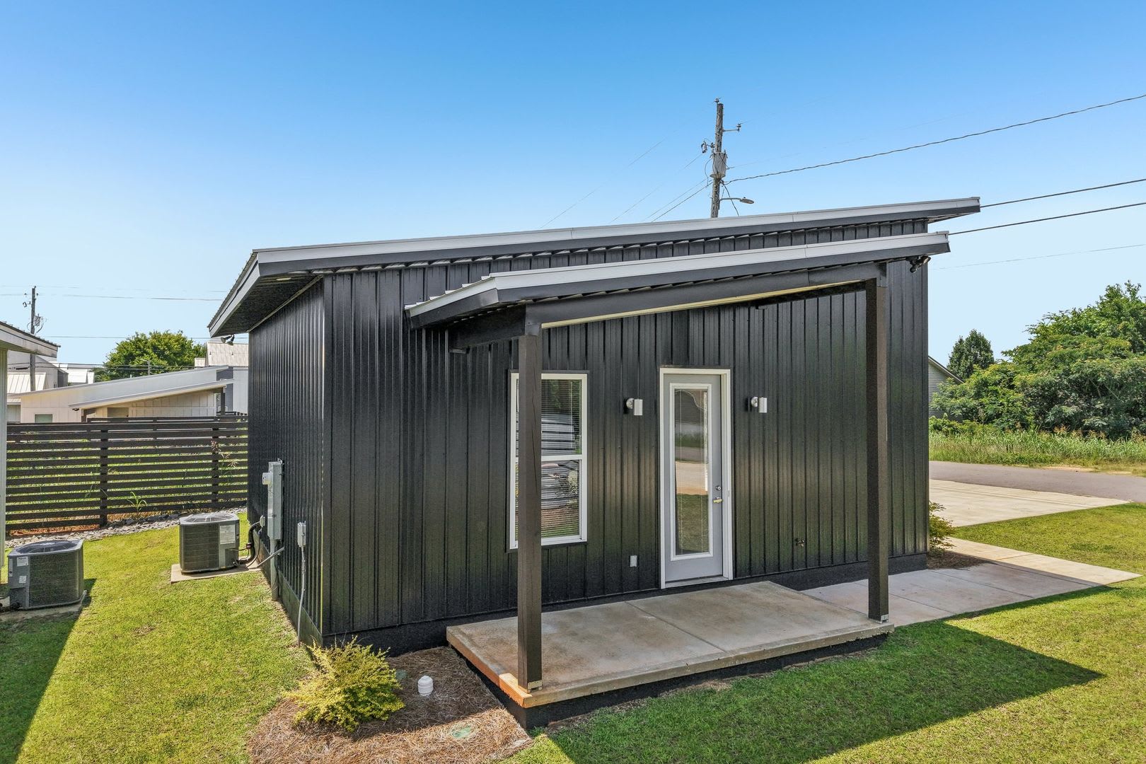 Cottage Court – photo 1