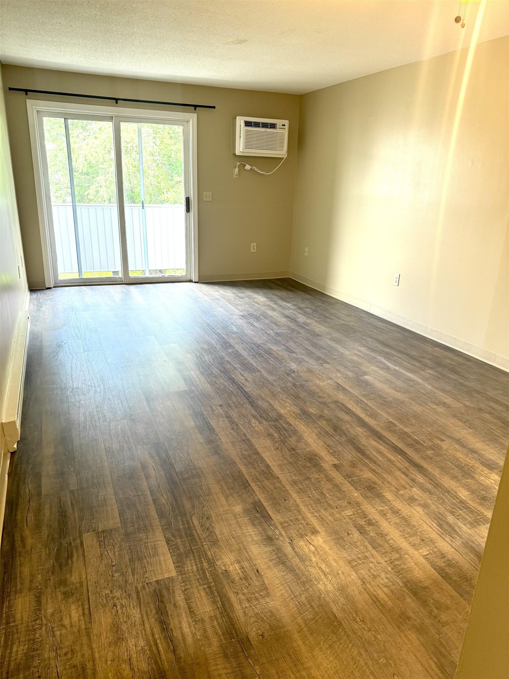 130 Eastern Avenue – photo 2