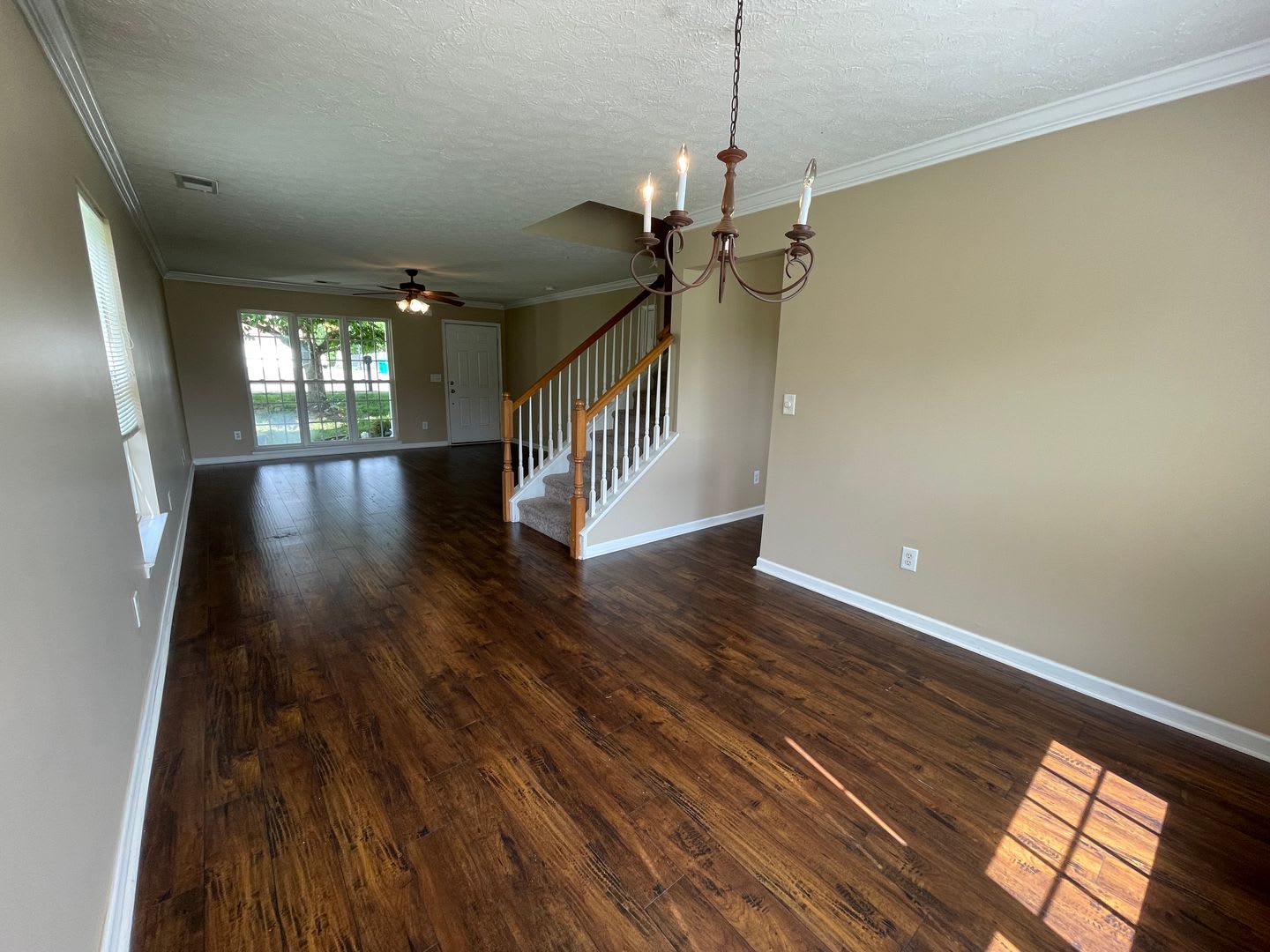 Spring Hill Gem in a Wonderful Location! – photo 5