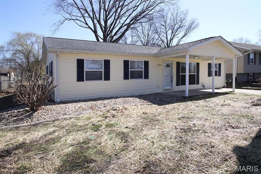 204 Saint Thomas Drive – photo 1
