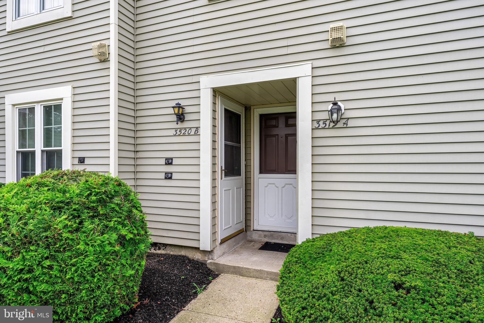 3520-B NEILS Court – photo 3