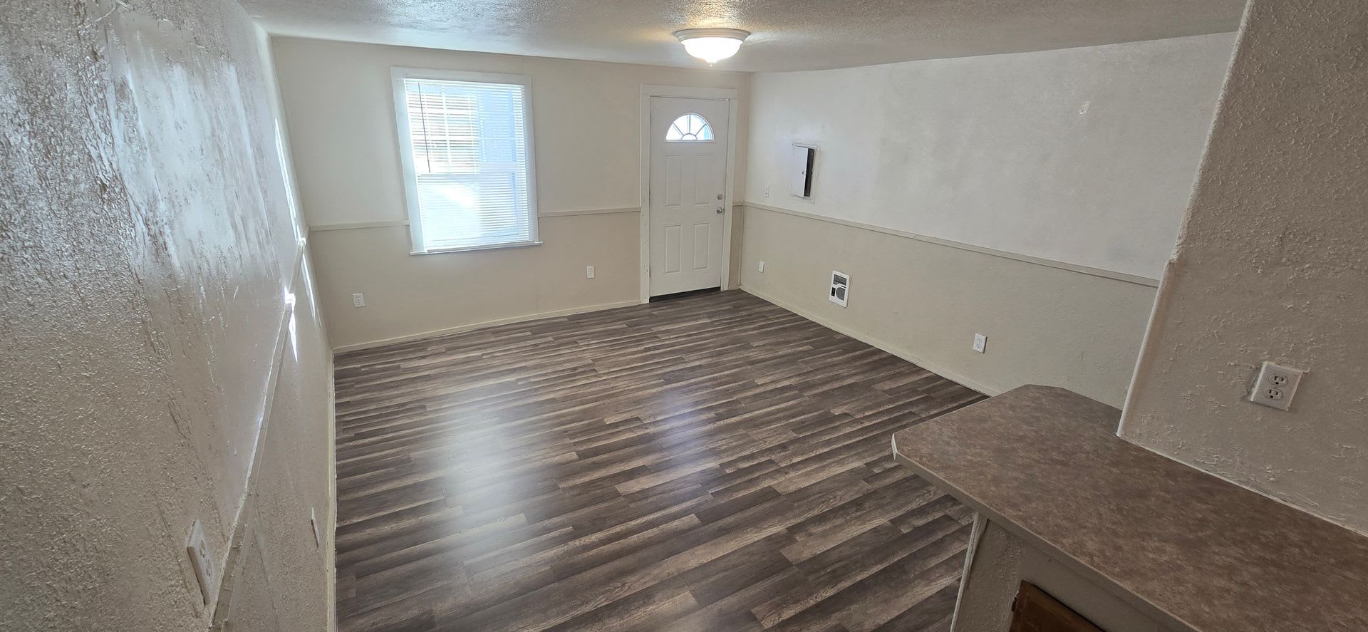348 Divison Ave – photo 2
