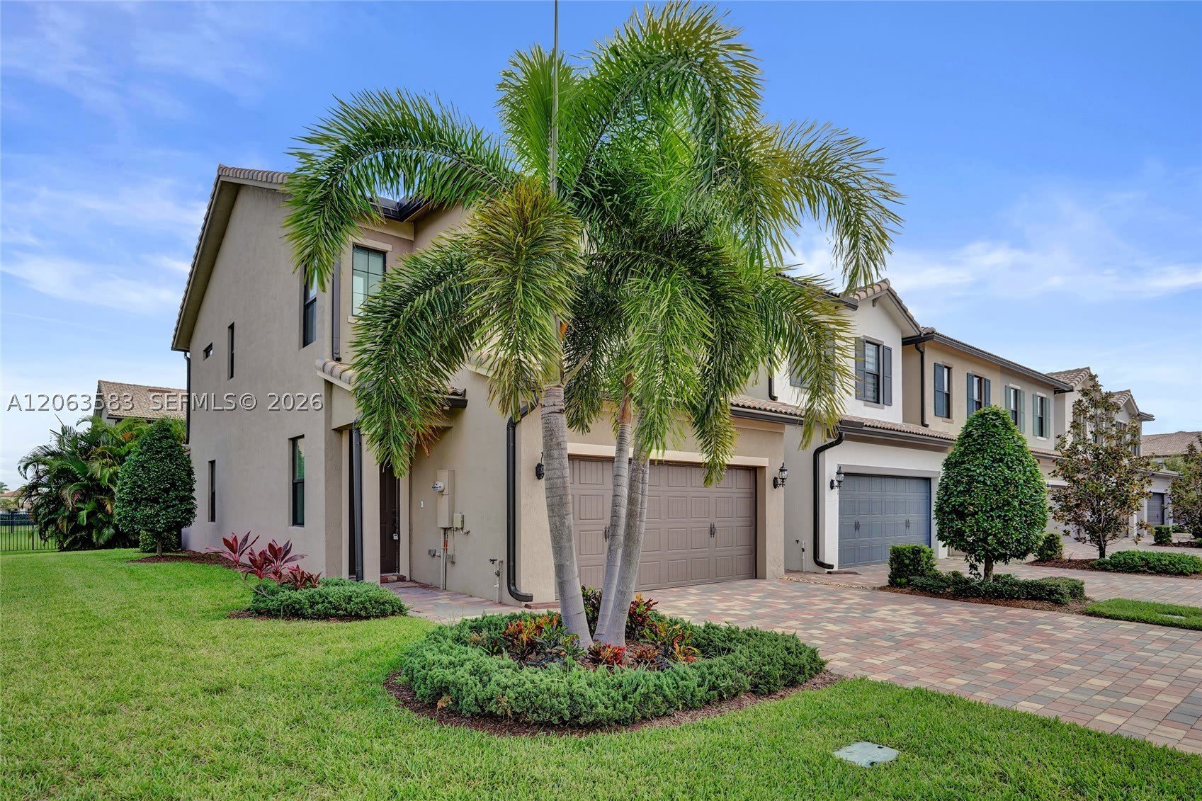 8193 Cinch Way – photo 3
