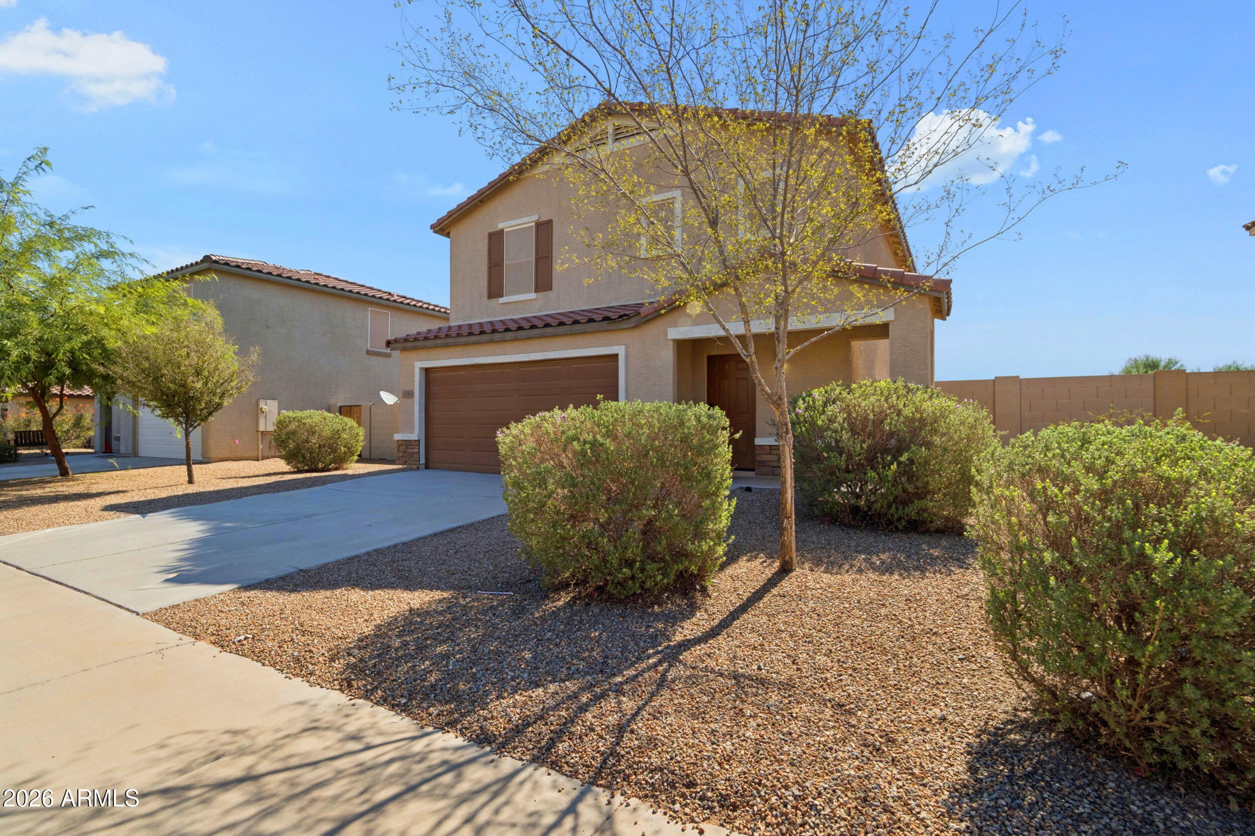 1748 N LOGAN Lane – photo 3